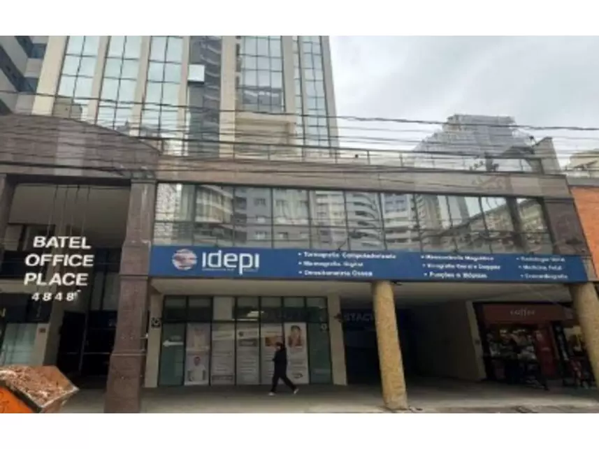 Sala Comercial em Leilão com 51,32m² Útil