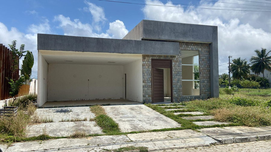 Casa em condomínio, 565m², desocupada, 4 quartos, 3 banheiros