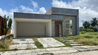 Casa em condomínio, 565m², desocupada, 4 quartos, 3 banheiros