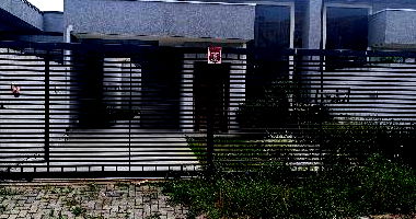 Casa com 3 quartos, 2 banheiros e 1 vaga