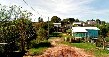Terreno com Casa de Alvenaria em São Vicente do Sul