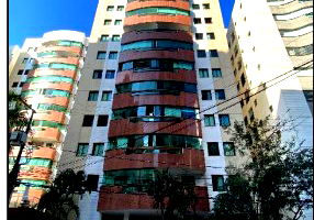 Apartamento com 3 quartos, 2 banheiros e 1 vaga, 160.98m² privativos