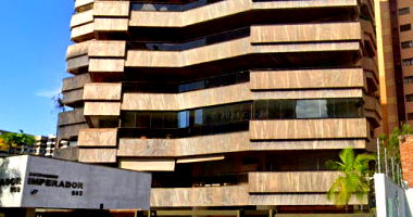 Box no Edifício Imperador em Londrina - Oportunidade Única!