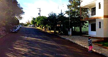 Terreno Urbano Irregular 278m² com Casa 121m²