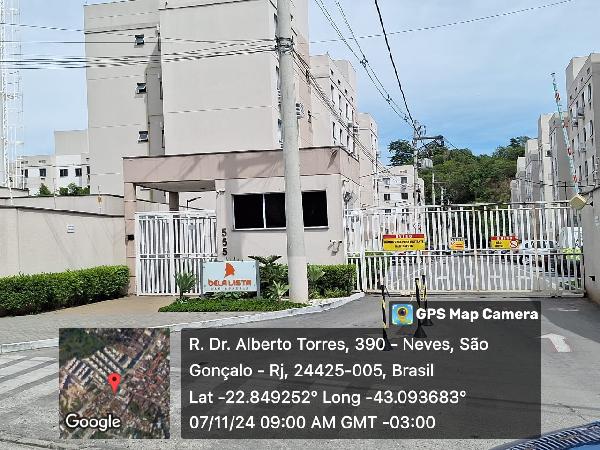 Apartamento com 2 Quartos e 1 Vaga em São Gonçalo