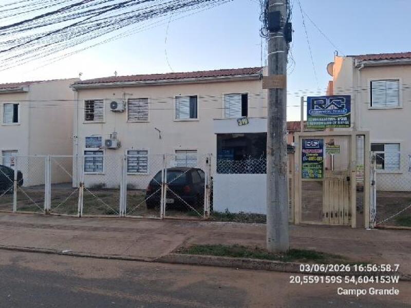 Apartamento com 2 Quartos e 1 Vaga em Condomínio