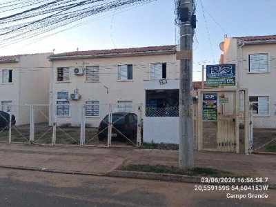 Apartamento com 2 Quartos e 1 Vaga em Condomínio