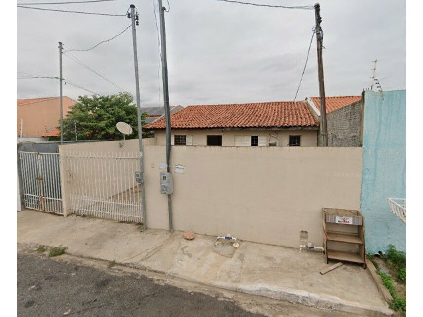 Casa Ocupada em Jardim Universitário com 250m² de Terreno