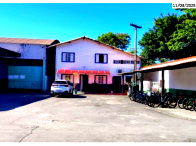 Galpão amplo com 890m² e terreno de 4.980m², ideal para depósito