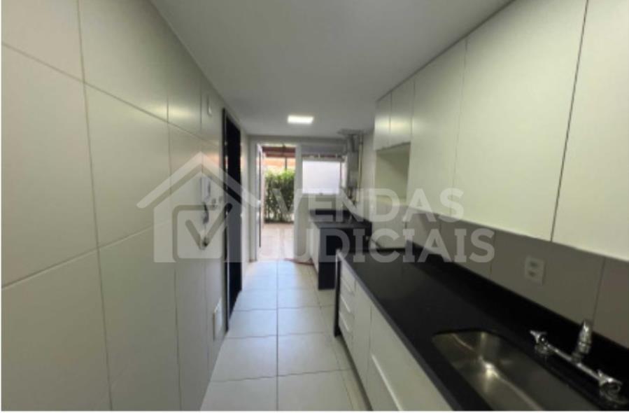 Apartamento com 2 quartos, 1 suíte e 2 vagas de garagem