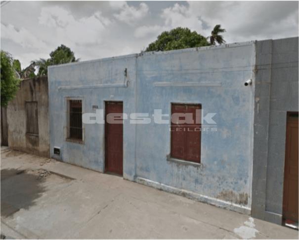 Casa Tradicional em Boquim/SE com Área Ampla