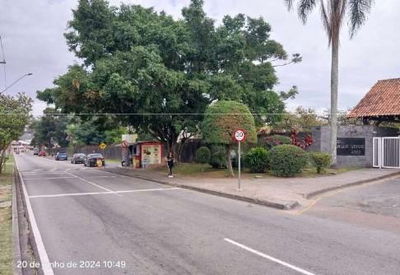 Apartamento 43, 62.5m², 4º andar, ocupado