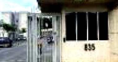 Apartamento com 2 quartos, 1 banheiro e 1 vaga