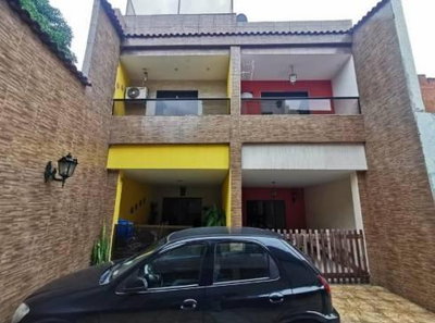 Casa Ocupada em Nilópolis com 2 Quartos