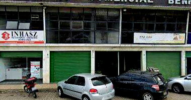 Sala comercial 404 com fração ideal, desocupada