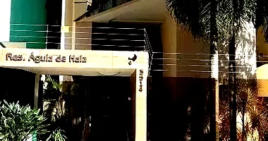 Apartamento Ocupado com 3 Quartos e 3 Banheiros em Leilão