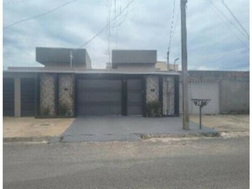 Casa com 2 quartos, 1 banheiro e 97,22m² no Jardim Serrano