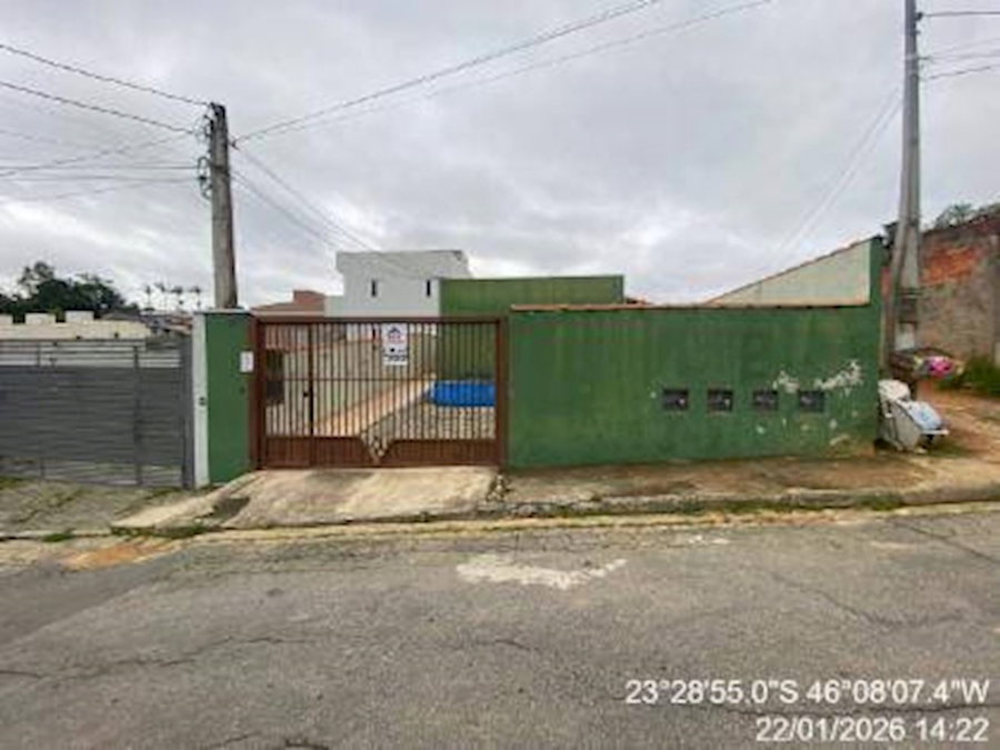 Casa com 1 dorm., 1 banh. e 1 vaga em Mogi das Cruzes