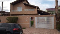 Casa com 5 quartos em Peruíbe, SP