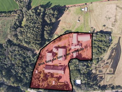 Área rural de 81.337,83 m² com 933 m² construídos