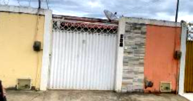 Casa em Tururu/CE com 73m²