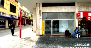 Prédio Comercial com Locação Simultânea