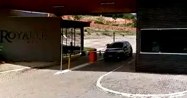 Casa em Leilão com 4 Quartos e 3 Banheiros em Betim/MG