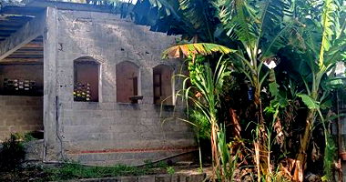 Galpão desocupado com 60m² de área construída