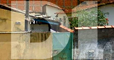 Casa em São Carlos com 2 casas geminadas