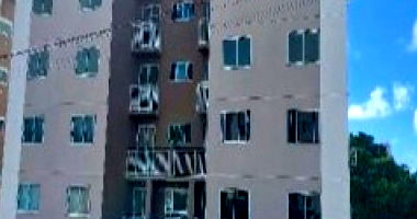 Apartamento com 2 quartos em Salvador/BA