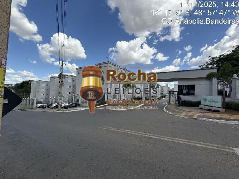 Apartamento com 2 quartos e 1 vaga em Anápolis