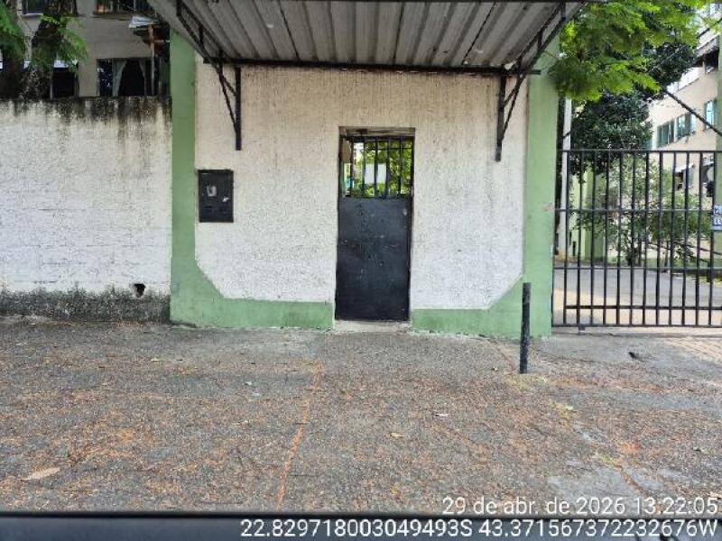 Apartamento com 3 Quartos e Vaga em Condomínio