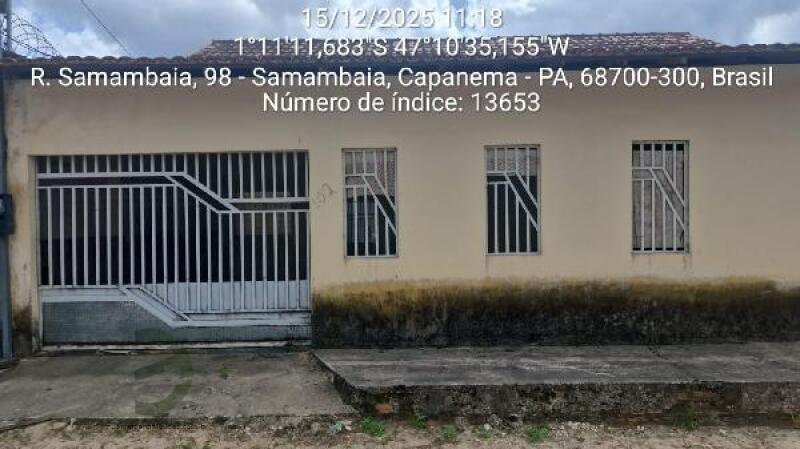 Casa com 3 Vagas em Capanema - PA