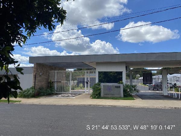 Apartamento com 2 quartos em Araraquara/SP