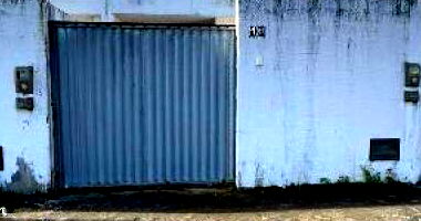 Casa em Feira de Santana/BA com 2 Quartos