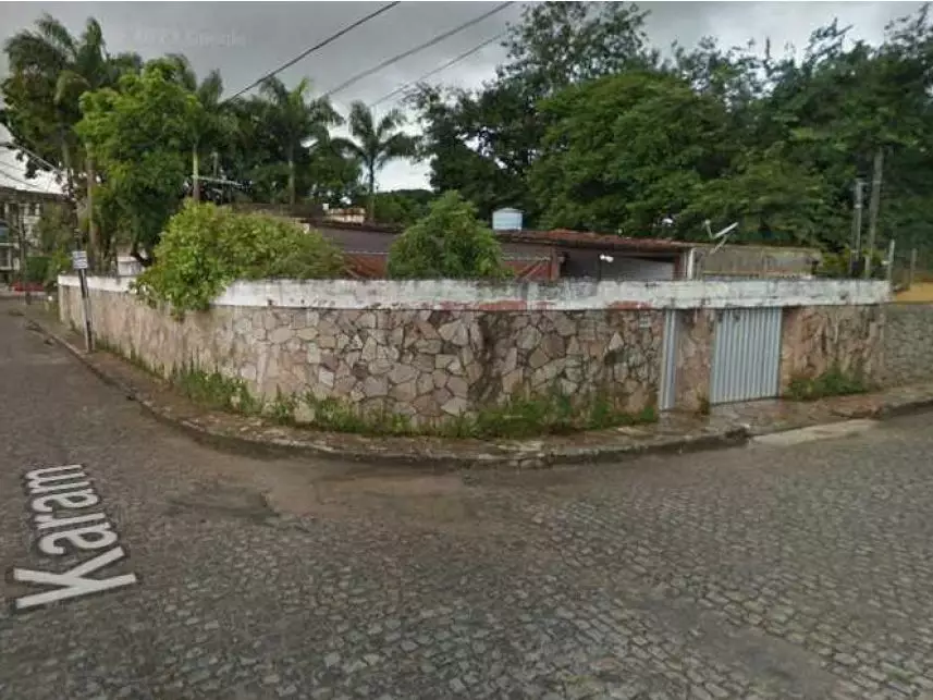 Casa em Leilão com 247,59m² Construída em Várzea, Recife