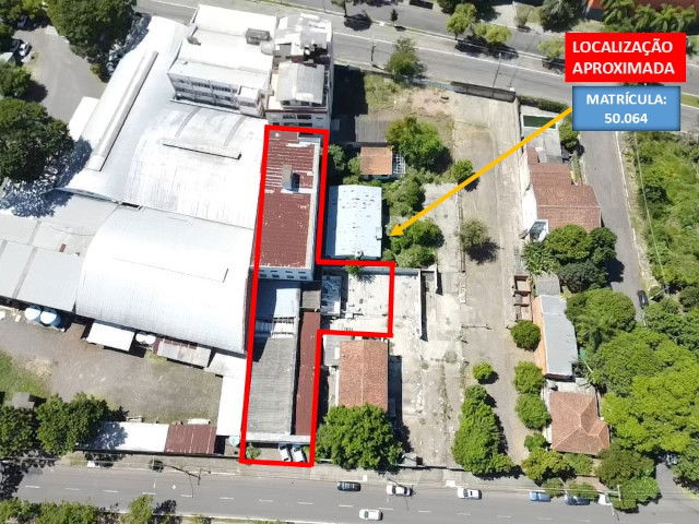 Grande Edificação com área ampla, desocupada, ideal para comércio