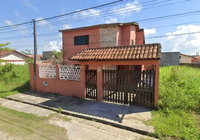 Sobrado com Piscina em Itanhaém/SP