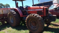 Trator Massey Ferguson MF5310/4 Ano 2002 Vermelho