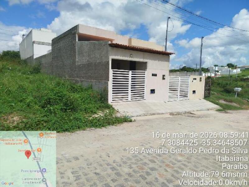 Casa com 2 Quartos e 1 Vaga em Itabaiana