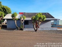 Casa com 2 quartos, 1 banheiro e 69,7m² de área privada