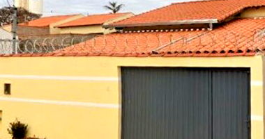 Casa Ocupada com 2 Quartos e 1 Banheiro em Jardim Diamantina