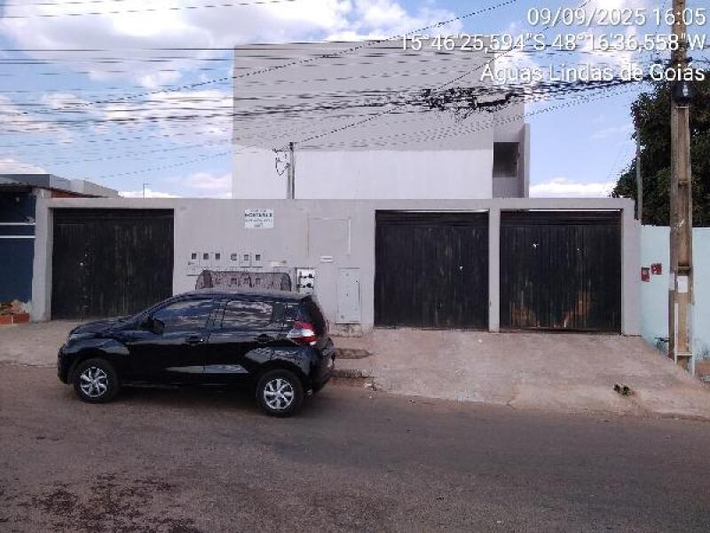 Apartamento com 2 Quartos em Águas Lindas de Goiás