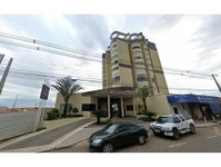 Apartamento no Jardim dos Turistas com 1 Vaga