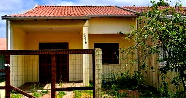 Casa com 76,48m² e terreno de 150m² em Tramandaí/RS