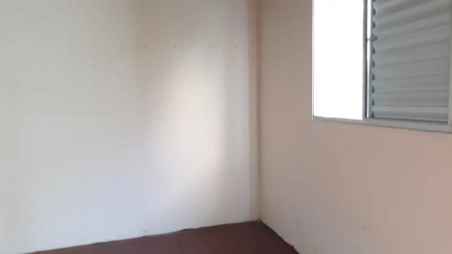 Casa com 87m² construída, 68m² privativa, ocupada