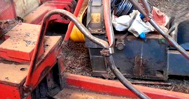 ENSILADEIRA NOGUEIRA PECUS 2004