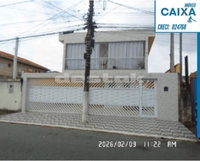 Casa com 2 quartos, 1 vaga e 47,63 m², pode estar ocupada