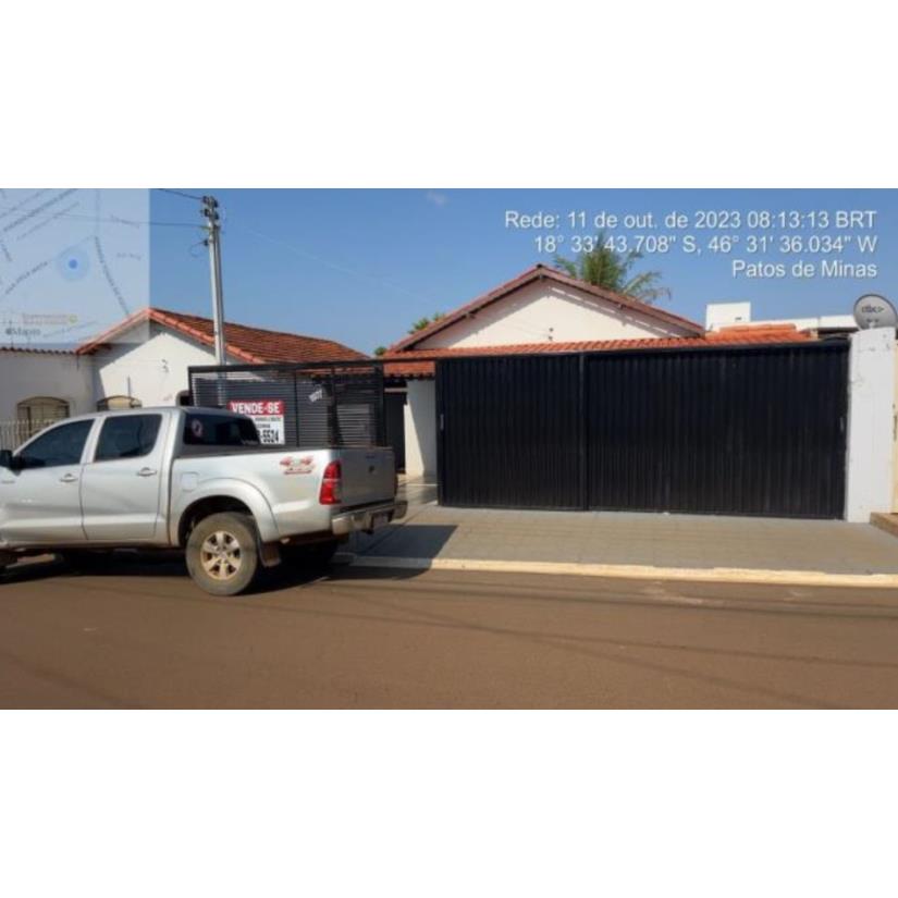Casa com 3 quartos e 59m², ocupada, ideal para investimento