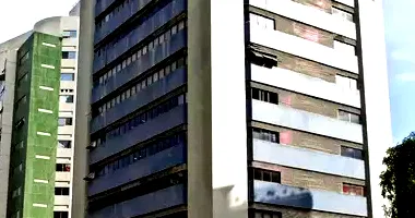 Salas Comerciais com 423m² e 4 vagas, imóvel ocupado